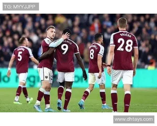 德甲焦点战弗赖堡迎战不来梅期待精彩对决与激烈竞争 德甲焦点战弗赖堡迎战不来梅期待精彩对决与激烈竞争