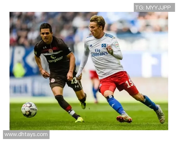 汉堡队迎战帕德博恩球队全力争胜精彩对决即将上演 汉堡队迎战帕德博恩球队全力争胜精彩对决即将上演